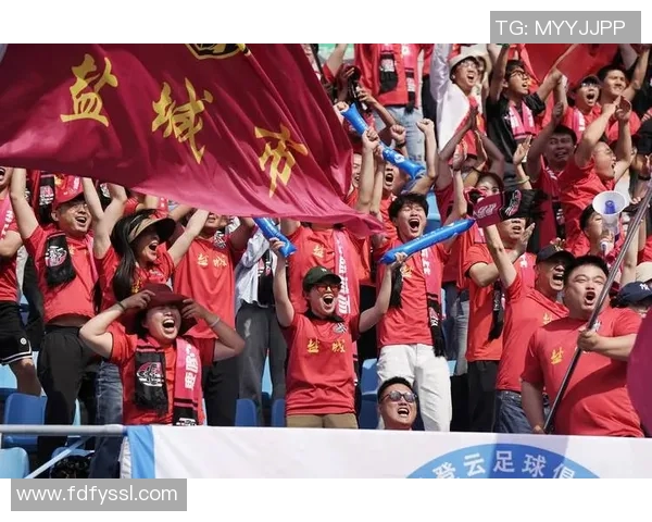 南京足球队在全国耐力排行榜中荣登第八名展现出色竞技状态与团队精神 南京足球队在全国耐力排行榜中荣登第八名展现出色竞技状态与团队精神