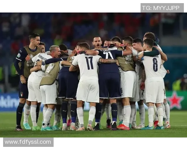 南京足球队在世界锦标赛中的灵活性表现与战术创新分析 南京足球队在世界锦标赛中的灵活性表现与战术创新分析